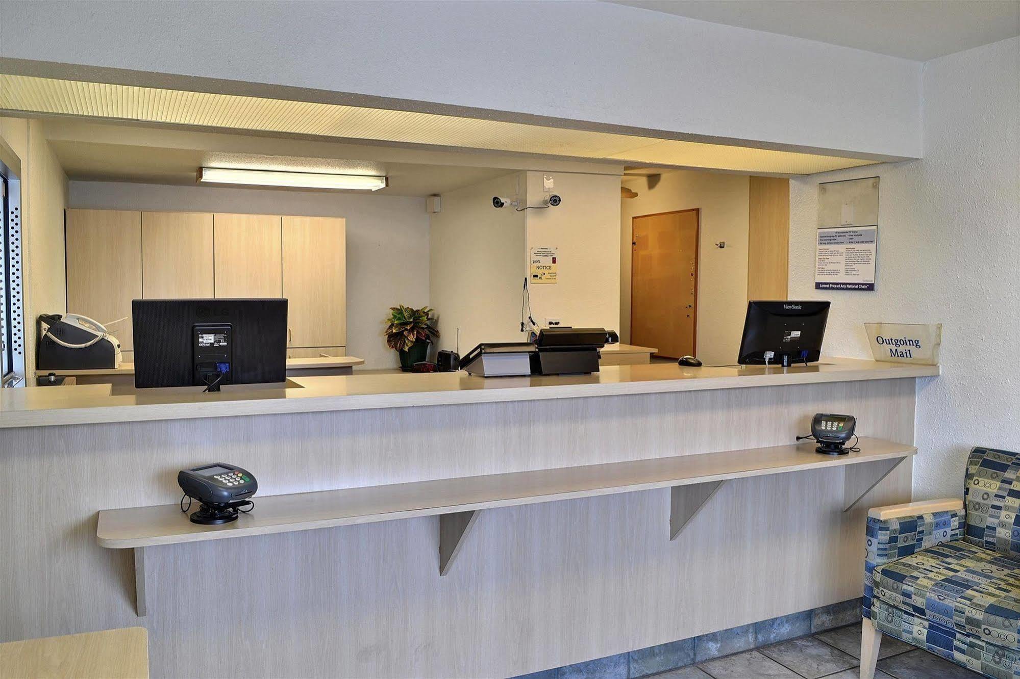 Motel 6-Billings, Mt - South Kültér fotó