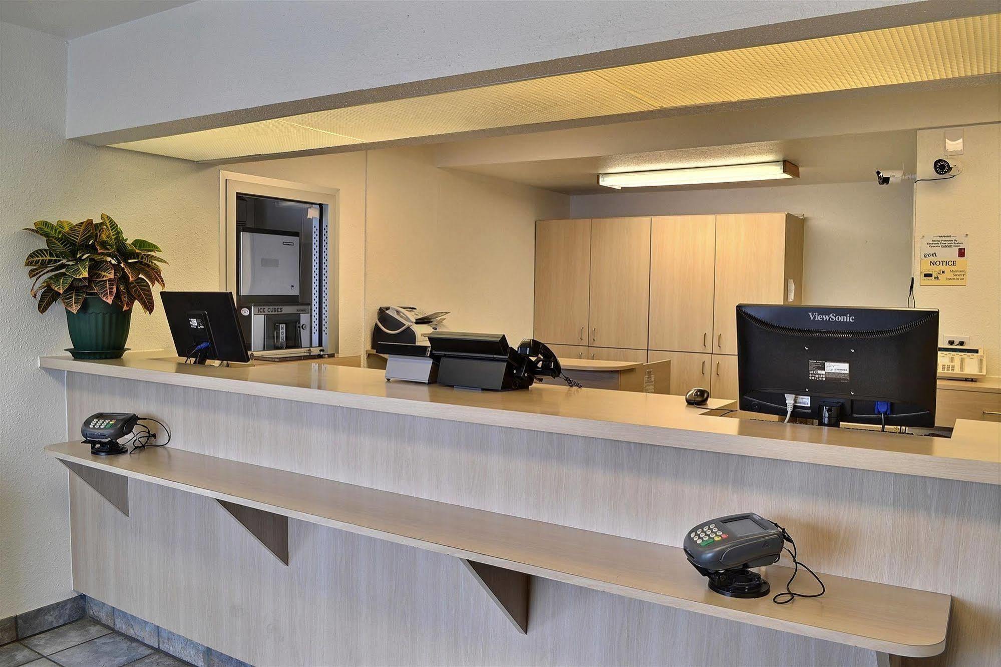 Motel 6-Billings, Mt - South Kültér fotó